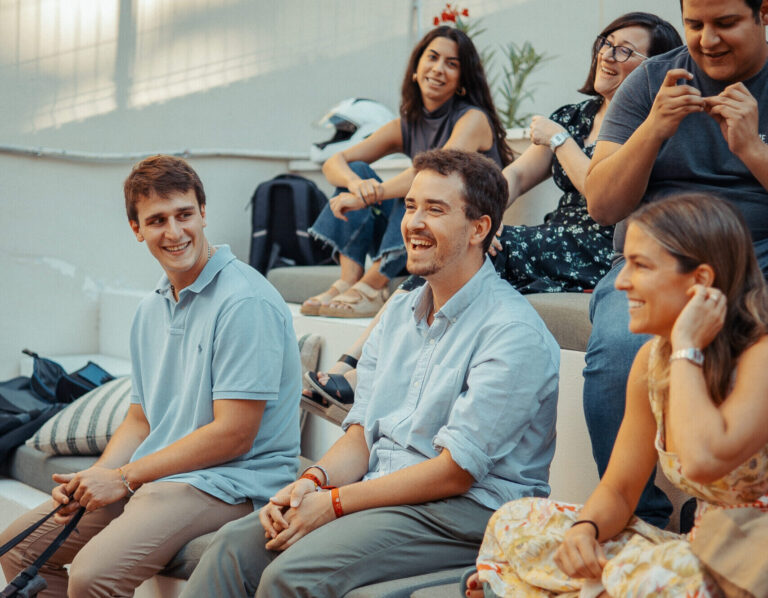 Equipo joven en evento